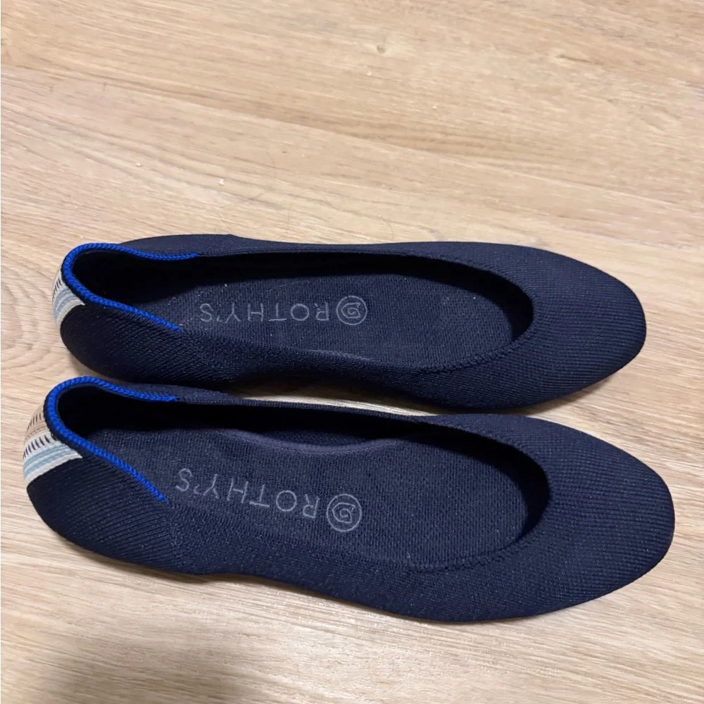🆕 Rothy's Navy Striped Flats Sz 8.5 - Picture 2 of 10